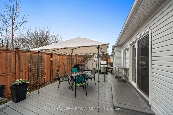 Photo 35 at 48 Settler's Ridge Way, Nepean (Longfields), Ottawa