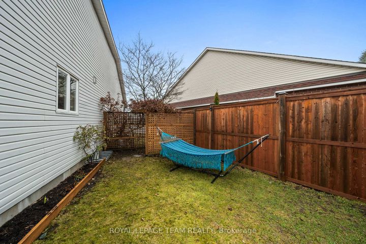 Photo 37 at 48 Settler's Ridge Way, Nepean (Longfields), Ottawa