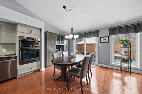 Photo 11 at 48 Settler's Ridge Way, Nepean (Longfields), Ottawa