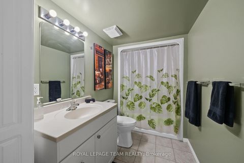 Photo 32 at 48 Settler's Ridge Way, Nepean (Longfields), Ottawa