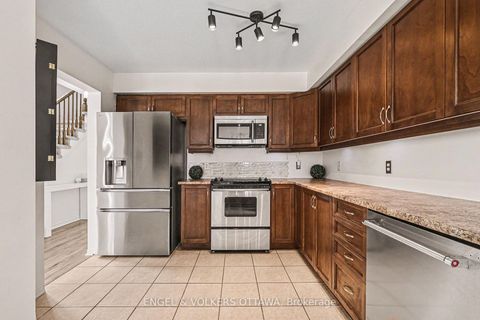 Photo 10 at 135 Lockhaven Private, Nepean (Stonebridge), Ottawa