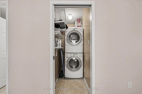 Photo 23 at 135 Lockhaven Private, Nepean (Stonebridge), Ottawa