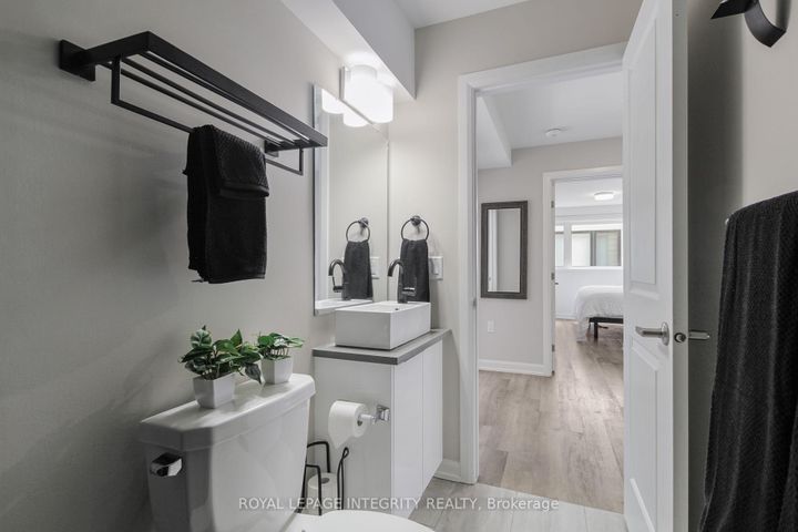 Photo 25 at 2722 Draper Avenue, Nepean (Redwood Park), Ottawa