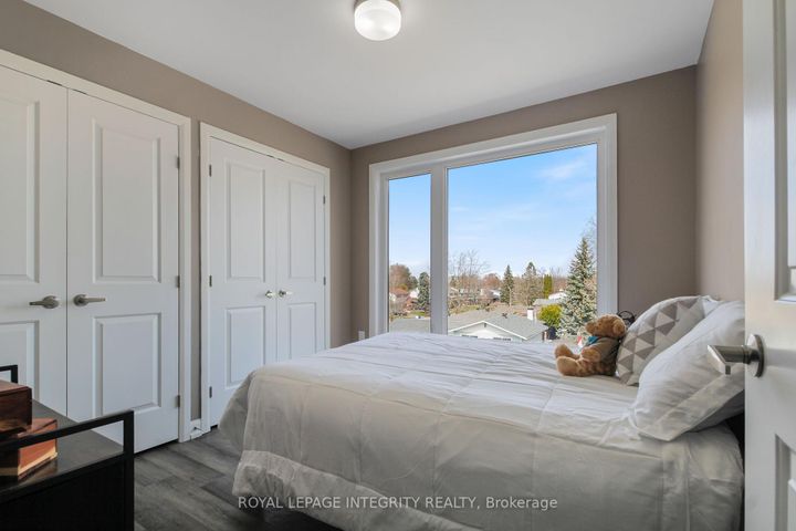 Photo 26 at 2722 Draper Avenue, Nepean (Redwood Park), Ottawa