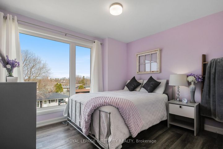 Photo 28 at 2722 Draper Avenue, Nepean (Redwood Park), Ottawa