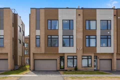 Photo 1 at 2722 Draper Avenue, Nepean (Redwood Park), Ottawa