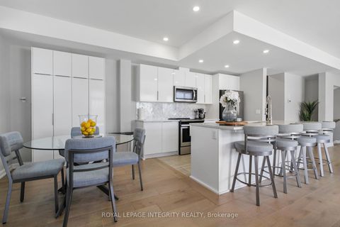 Photo 15 at 2722 Draper Avenue, Nepean (Redwood Park), Ottawa