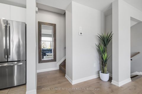 Photo 23 at 2722 Draper Avenue, Nepean (Redwood Park), Ottawa