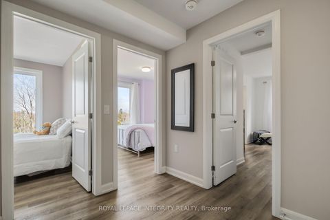 Photo 24 at 2722 Draper Avenue, Nepean (Redwood Park), Ottawa