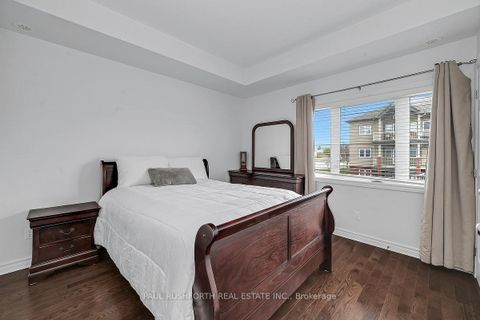 Photo 11 at L - 137 Harthill Way N, Nepean (Heritage Park), Ottawa