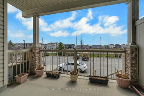 Photo 18 at L - 137 Harthill Way N, Nepean (Heritage Park), Ottawa