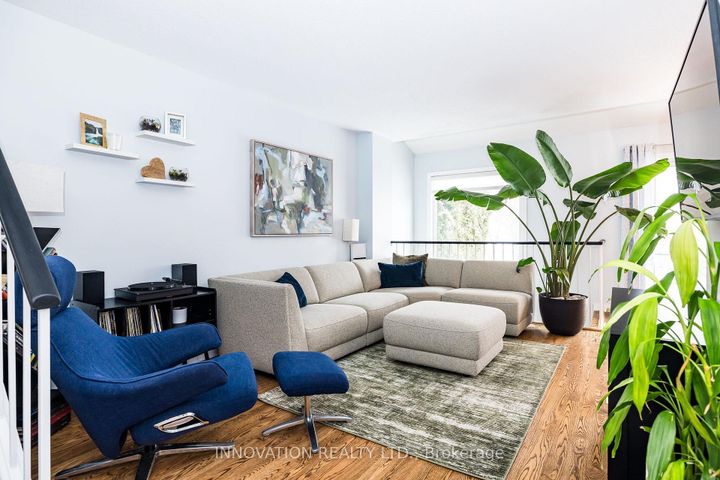 Photo 4 at 128 Pickwick Drive, Nepean (Cedargrove/Fraserdale), Ottawa