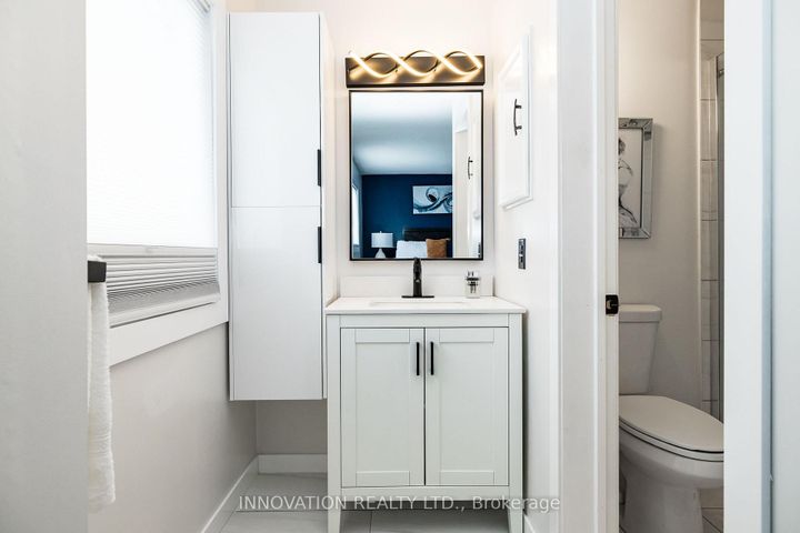 Photo 17 at 128 Pickwick Drive, Nepean (Cedargrove/Fraserdale), Ottawa