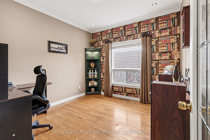 Photo 11 at 257 Stoneway Drive, Nepean (Barrhaven East), Ottawa