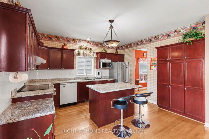 Photo 19 at 257 Stoneway Drive, Nepean (Barrhaven East), Ottawa