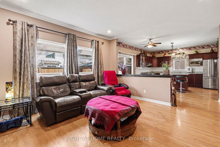Photo 22 at 257 Stoneway Drive, Nepean (Barrhaven East), Ottawa