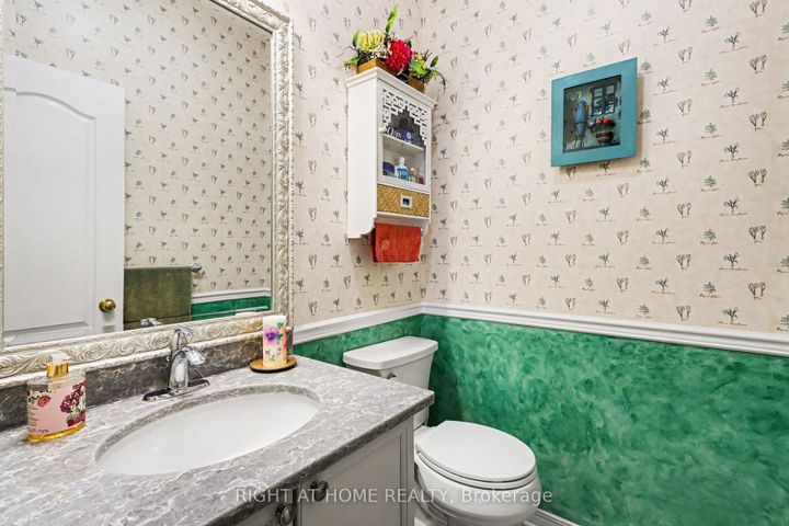 Photo 25 at 257 Stoneway Drive, Nepean (Barrhaven East), Ottawa