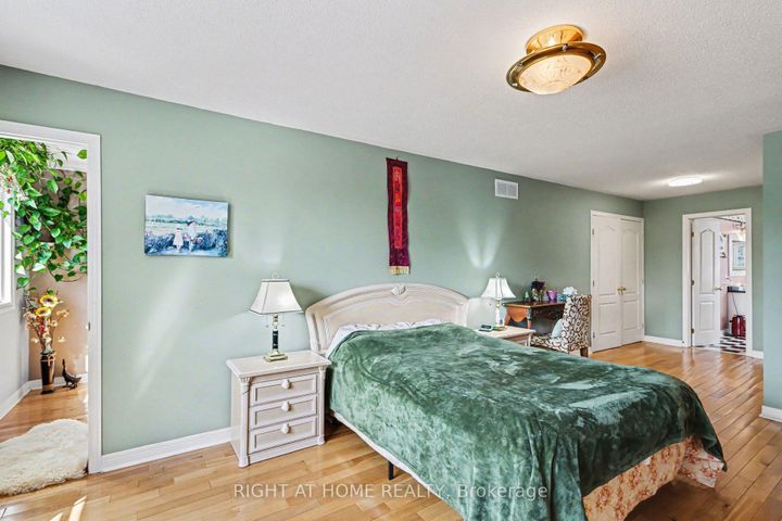 Photo 28 at 257 Stoneway Drive, Nepean (Barrhaven East), Ottawa