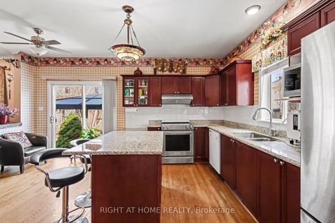 Photo 15 at 257 Stoneway Drive, Nepean (Barrhaven East), Ottawa