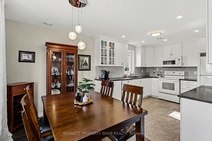 Photo 3 at 13 - 340 Tribeca Private, Nepean (Longfields), Ottawa