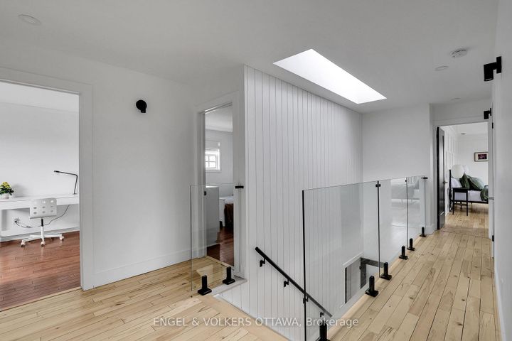 Photo 13 at 30 Birkett Street, Nepean (Heritage Park), Ottawa