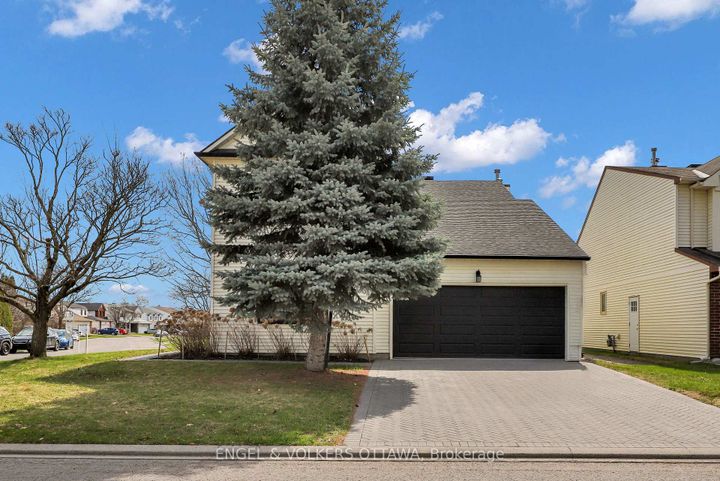 Photo 23 at 30 Birkett Street, Nepean (Heritage Park), Ottawa