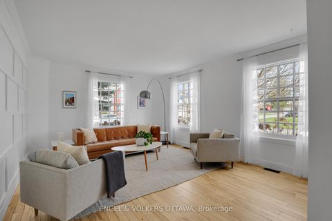 Photo 4 at 30 Birkett Street, Nepean (Heritage Park), Ottawa