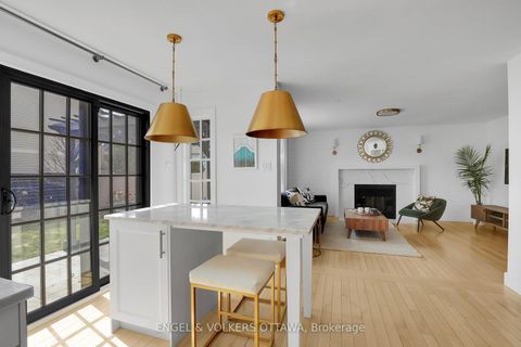 Photo 7 at 30 Birkett Street, Nepean (Heritage Park), Ottawa