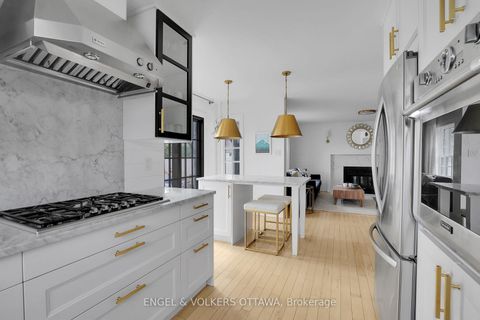 Photo 10 at 30 Birkett Street, Nepean (Heritage Park), Ottawa