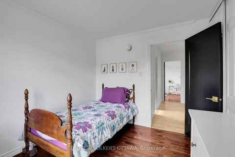 Photo 18 at 30 Birkett Street, Nepean (Heritage Park), Ottawa