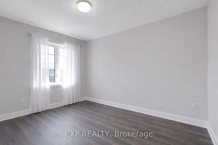 Photo 12 at 757 Chromite Private, Nepean (Heritage Park), Ottawa