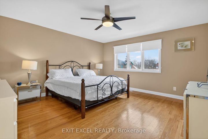 Photo 26 at 1093-B Normandy Normandy Crescent, Nepean (Carleton Heights), Ottawa