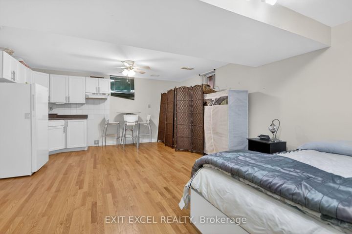 Photo 39 at 1093-B Normandy Normandy Crescent, Nepean (Carleton Heights), Ottawa