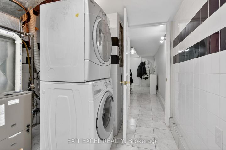 Photo 44 at 1093-B Normandy Normandy Crescent, Nepean (Carleton Heights), Ottawa