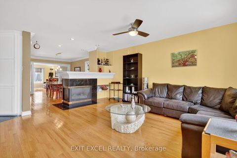 Photo 4 at 1093-B Normandy Normandy Crescent, Nepean (Carleton Heights), Ottawa