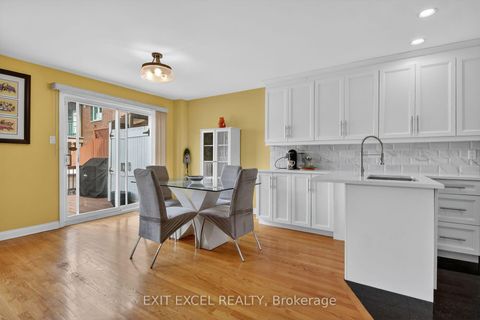 Photo 15 at 1093-B Normandy Normandy Crescent, Nepean (Carleton Heights), Ottawa