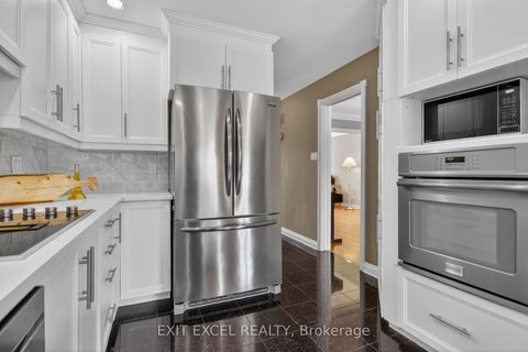 Photo 20 at 1093-B Normandy Normandy Crescent, Nepean (Carleton Heights), Ottawa