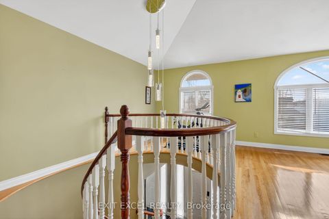 Photo 22 at 1093-B Normandy Normandy Crescent, Nepean (Carleton Heights), Ottawa