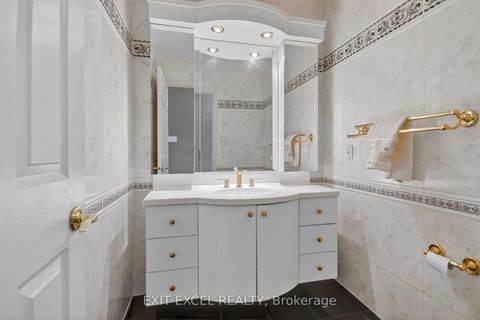 Photo 37 at 1093-B Normandy Normandy Crescent, Nepean (Carleton Heights), Ottawa