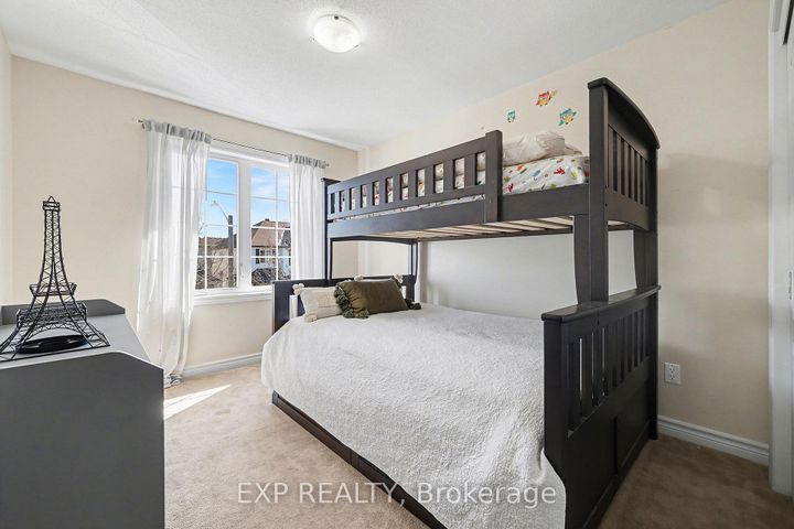 Photo 22 at 282 Broxburn Crescent, Nepean (Heritage Park), Ottawa