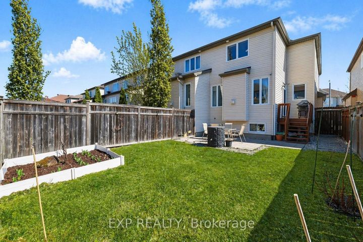 Photo 26 at 282 Broxburn Crescent, Nepean (Heritage Park), Ottawa