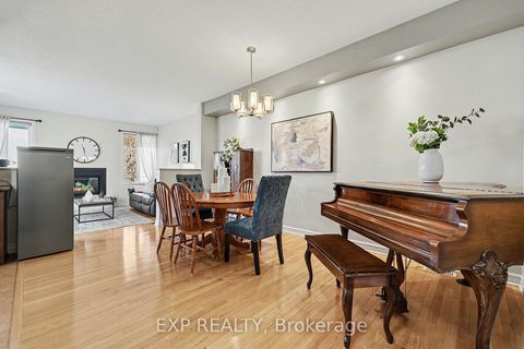 Photo 7 at 282 Broxburn Crescent, Nepean (Heritage Park), Ottawa