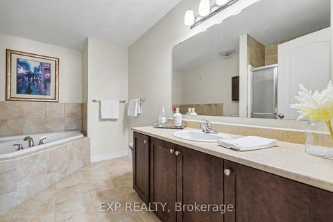 Photo 19 at 282 Broxburn Crescent, Nepean (Heritage Park), Ottawa