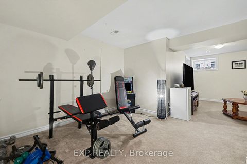 Photo 31 at 282 Broxburn Crescent, Nepean (Heritage Park), Ottawa