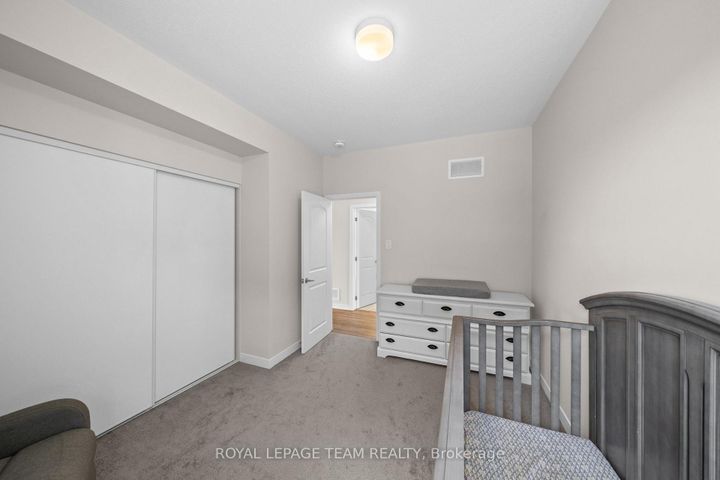 Photo 18 at 722 Parnian Private, Nepean (Half Moon Bay), Ottawa