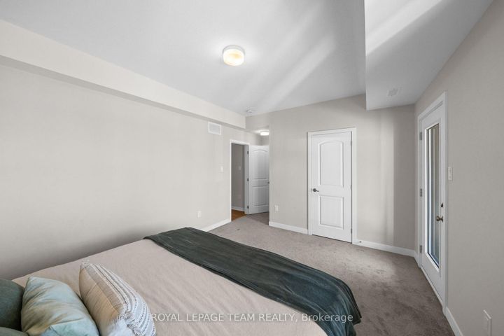 Photo 21 at 722 Parnian Private, Nepean (Half Moon Bay), Ottawa