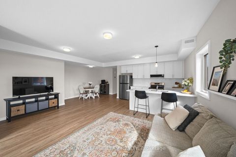 Photo 6 at 722 Parnian Private, Nepean (Half Moon Bay), Ottawa