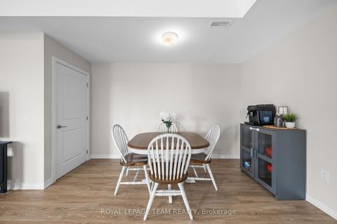 Photo 13 at 722 Parnian Private, Nepean (Half Moon Bay), Ottawa