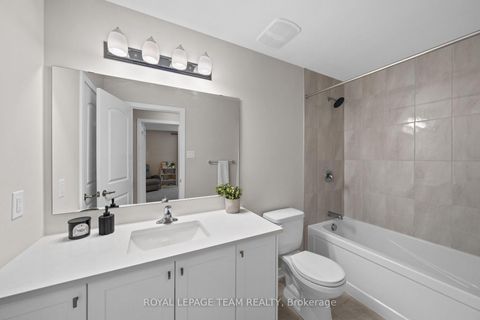 Photo 19 at 722 Parnian Private, Nepean (Half Moon Bay), Ottawa