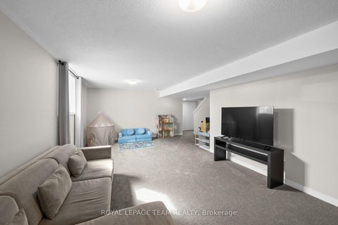 Photo 26 at 722 Parnian Private, Nepean (Half Moon Bay), Ottawa